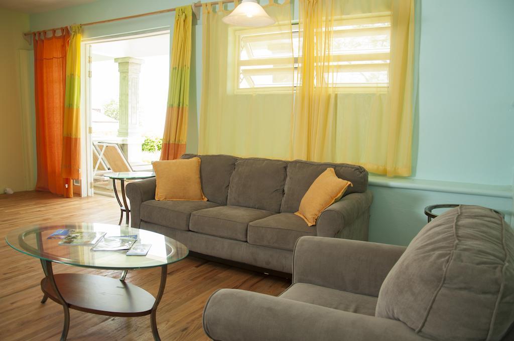 Diamond View Cottages Roseau Buitenkant foto