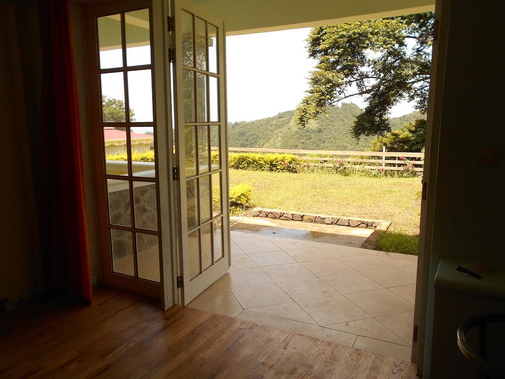 Diamond View Cottages Roseau Buitenkant foto