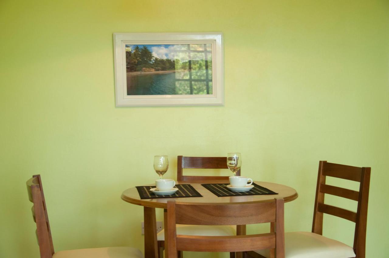 Diamond View Cottages Roseau Kamer foto